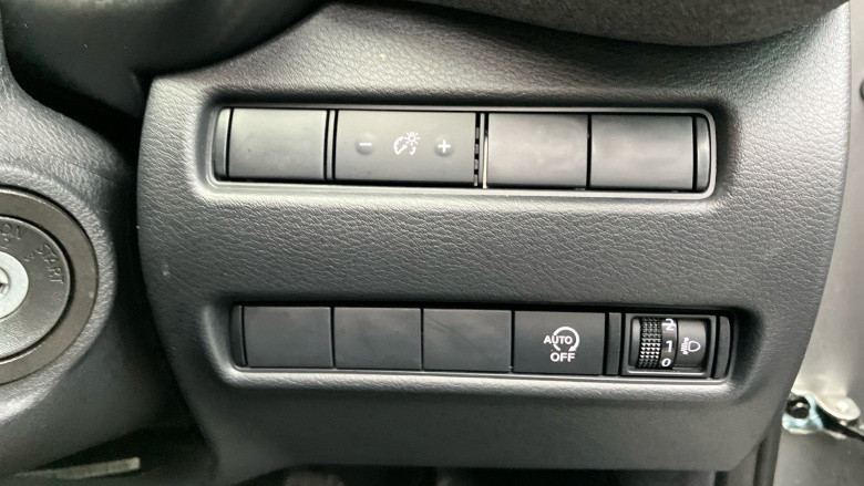 Nissan Juke 1.0 DiG-T Acenta Premium 5dr Petrol Hatchback